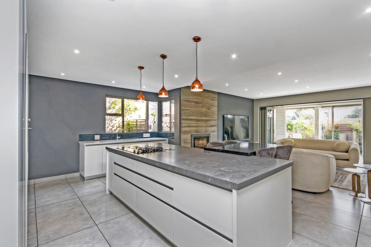 6 ENSUITE furnished masterpiece in Morningside - Photo 3