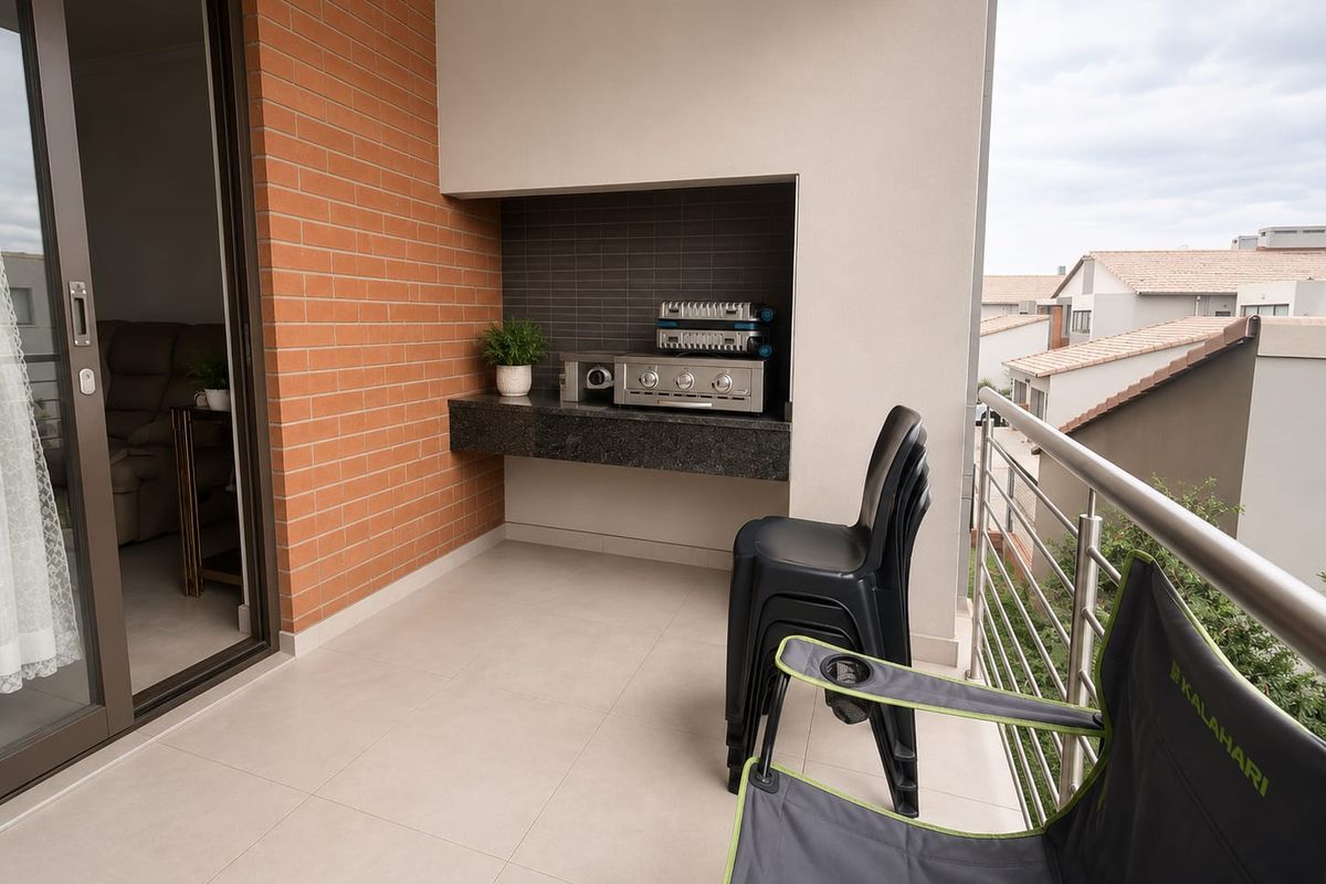 Modern 2-Bedroom Gem in a Secure Complex! - Photo 4
