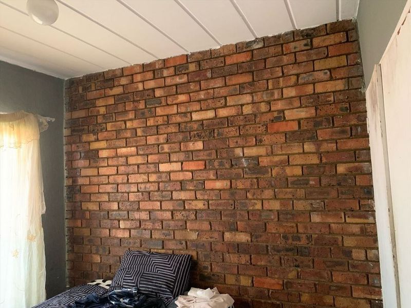 2 Bedroom Apartment for the investor or small family - Photo 5