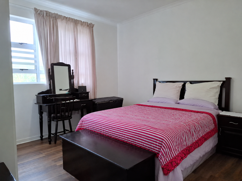3 Bedroom Duplex apartment near the beach in Westbrook Village - Photo 9