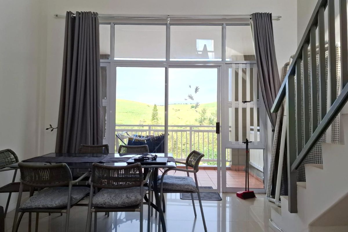3 Bedroom Duplex apartment near the beach in Westbrook Village - Photo 5