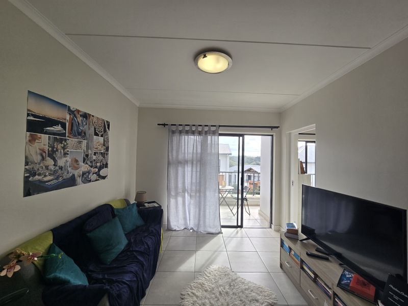 FIRST FLOOR APARTMENT-SOLE MANDATE - Photo 7