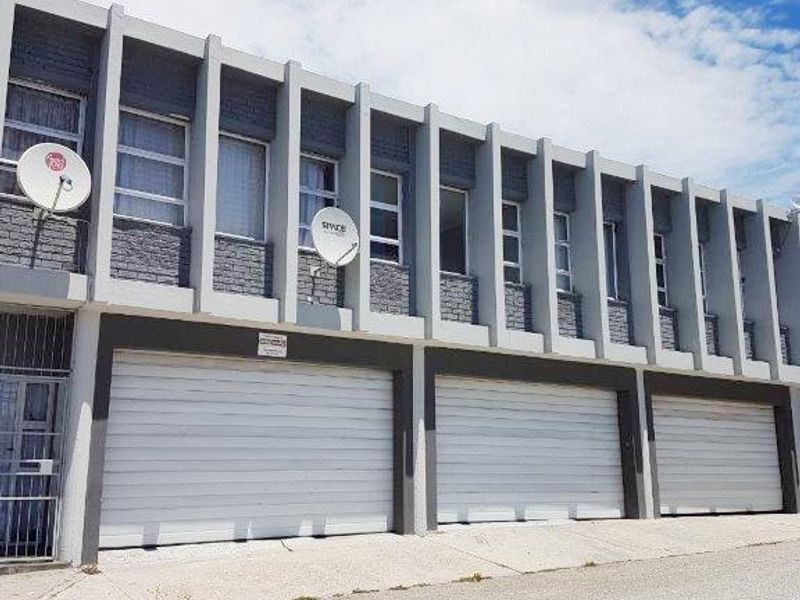 RICHMOND HILL 1 BED 1 BATH APARTMENT FOR RENT - Photo 1