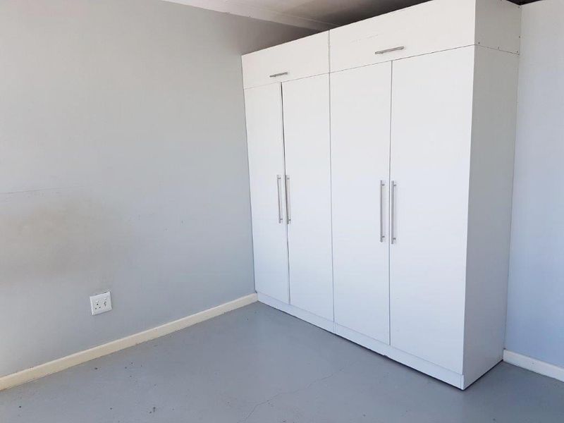 RICHMOND HILL 1 BED 1 BATH APARTMENT FOR RENT - Photo 2