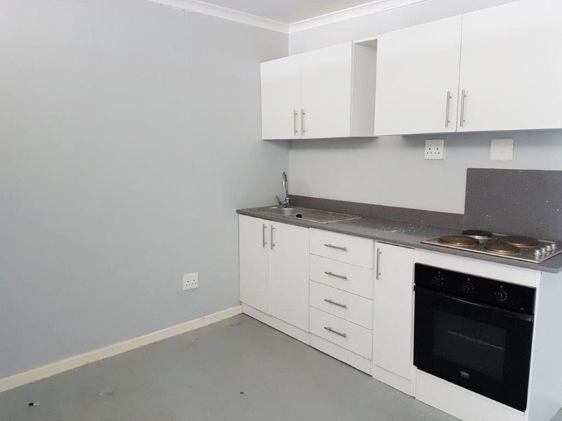 RICHMOND HILL 1 BED 1 BATH APARTMENT FOR RENT - Photo 4