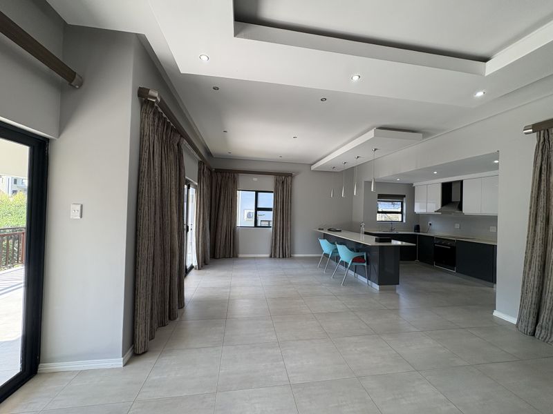 THE PERFECT COASTAL ESTATE LIVING. - Photo 6
