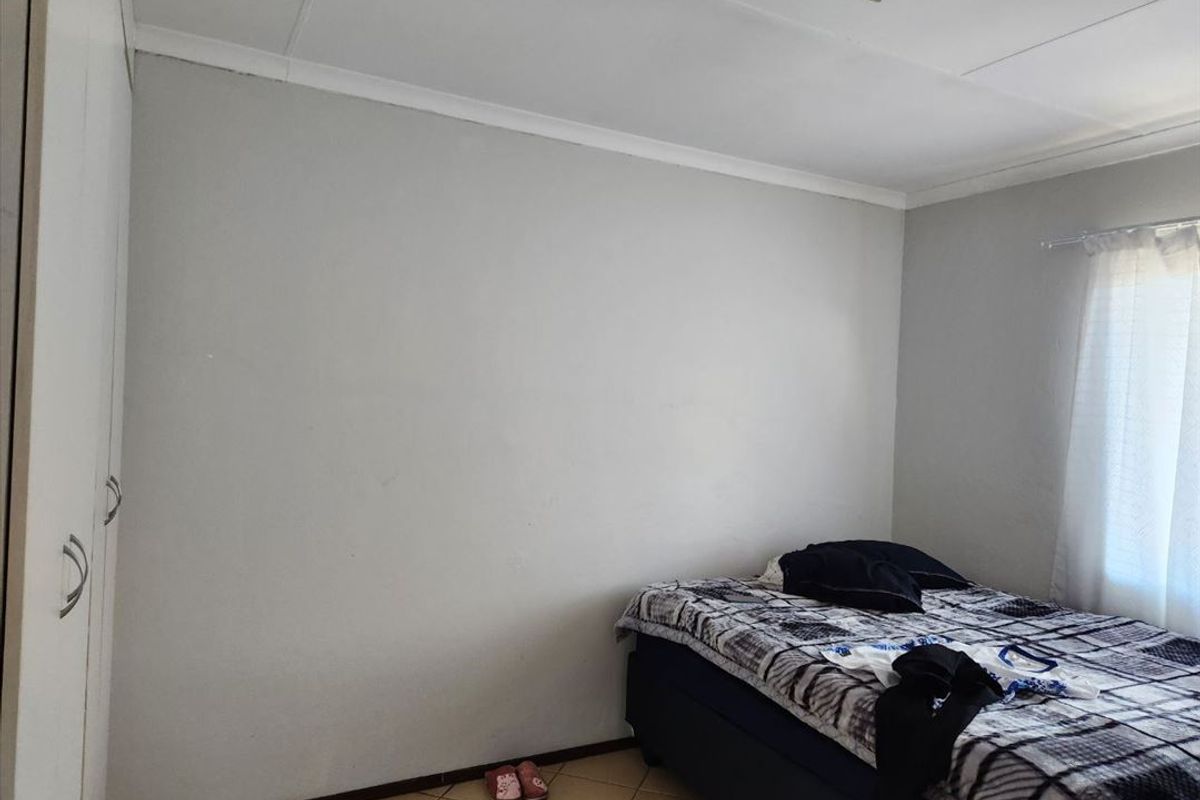 Two Bedroom Apartment for sale - Photo 3