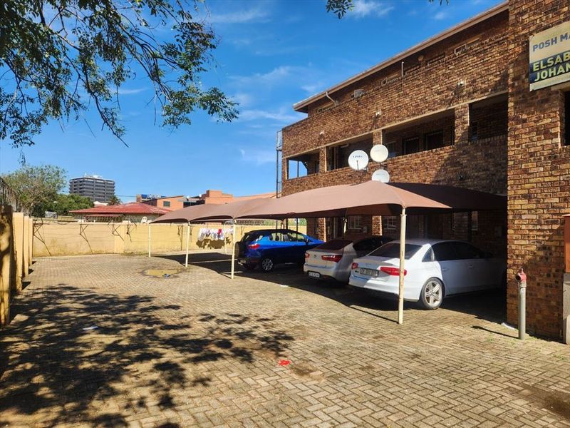 Two Bedroom Apartment for sale - Photo 7