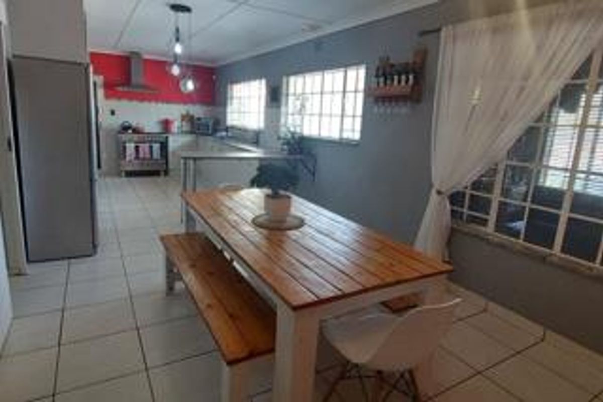 Exceptional Home in Prime Location! - Photo 4
