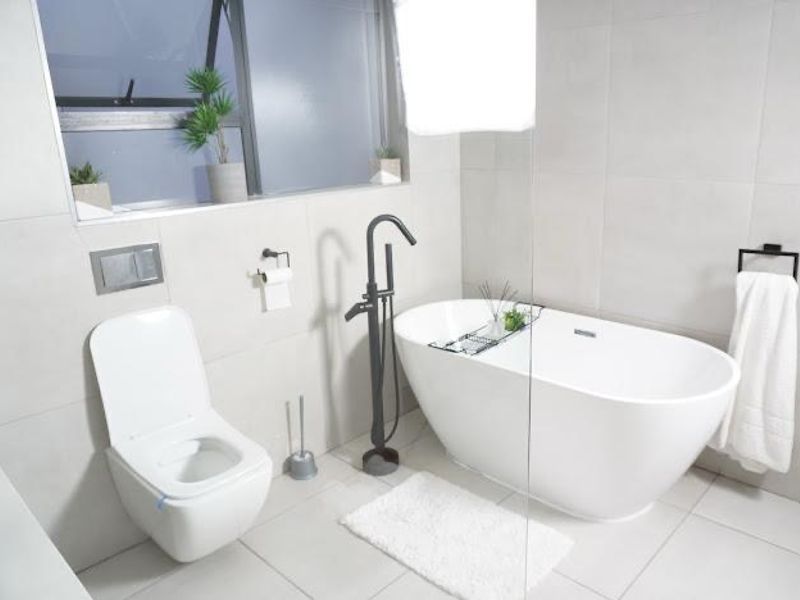 3 Bed Spacious semi furnished home - Photo 7