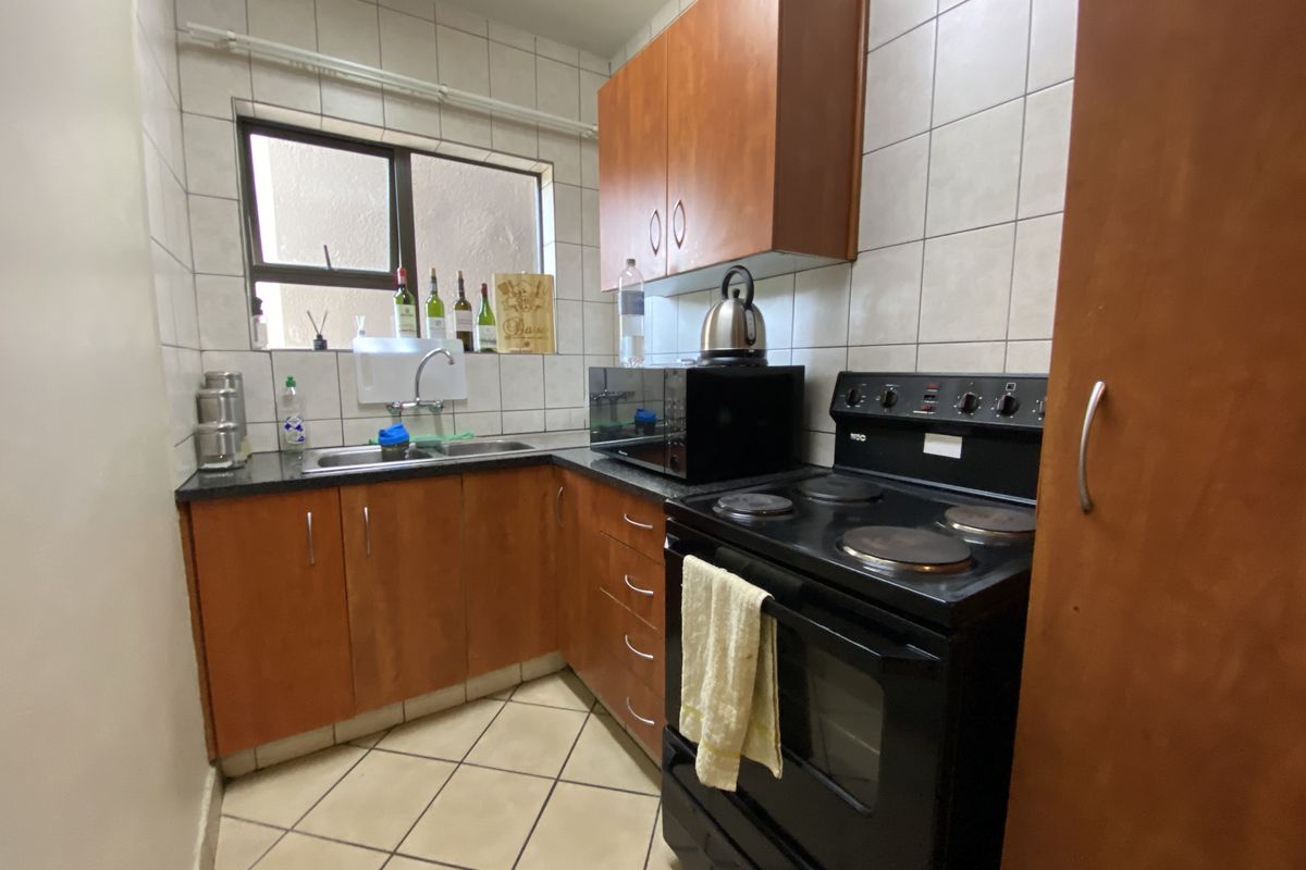 2 BEDROOM APARTMENT TO LET - Photo 5