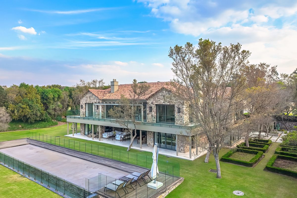 6 Bedroom En-suite Luxury House for Sale. - Photo 2