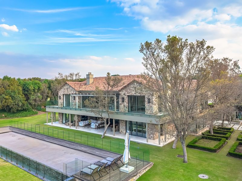 6 Bedroom En-suite Luxury House for Sale. - Photo 2