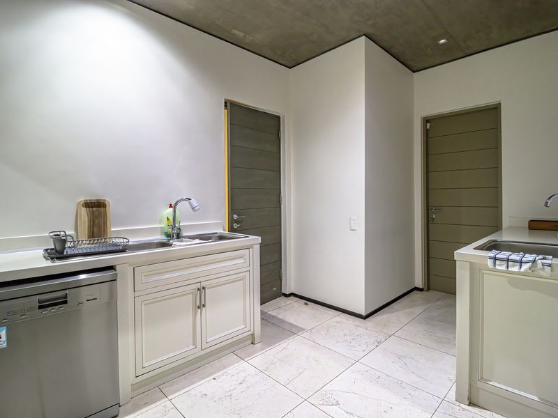 6 Bedroom En-suite Luxury House for Sale. - Photo 10