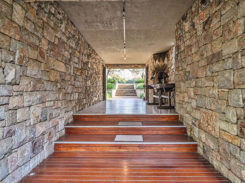 6 Bedroom En-suite Luxury House for Sale. - Photo 8