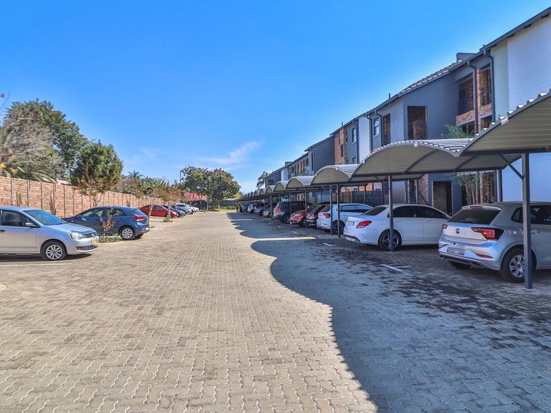 2 bedroom apartment at Pretoria North - Photo 2