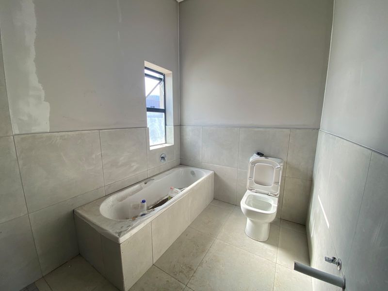 House Rental Monthly In George - Photo 8