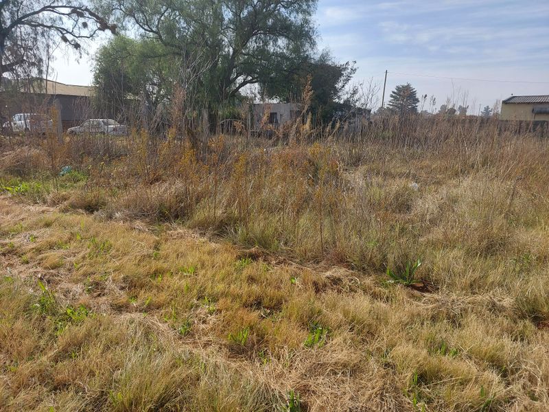 Prime 3700sqm Property with Exceptional Exposure - Photo 6