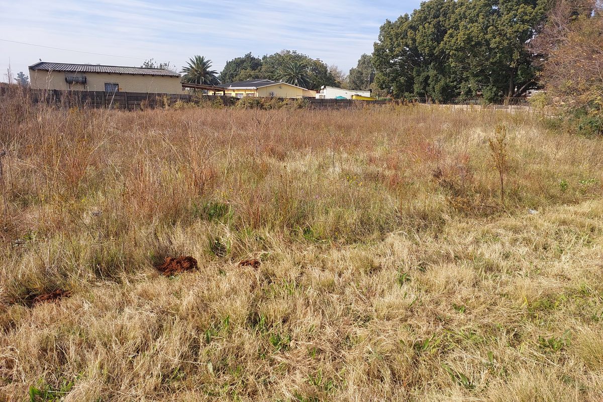 Prime 3700sqm Property with Exceptional Exposure - Photo 5