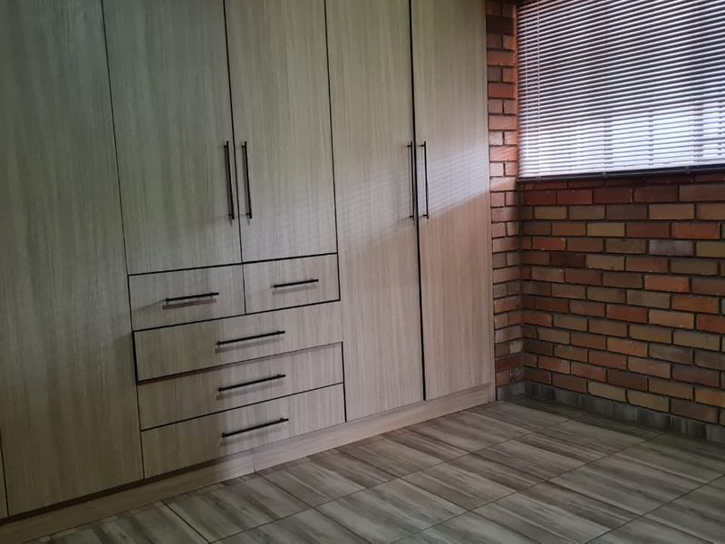 2 Bedroom Garden Cottage in Dibeng - Photo 6