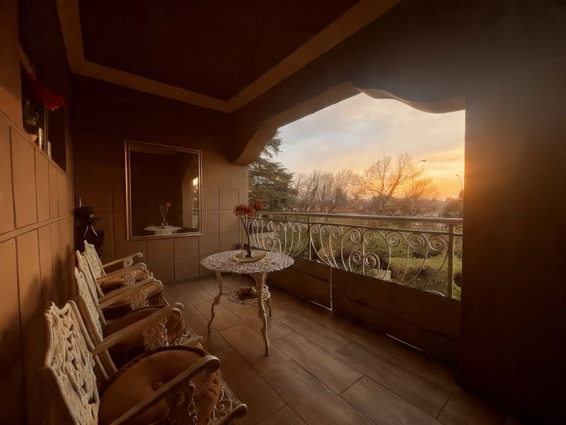Immaculate Family Home in Dalview - Photo 5