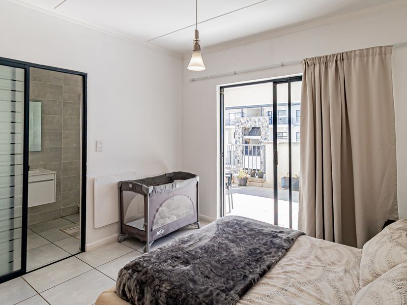 Prime Investment Opportunity – 2 Bedroom Apartment at The Whisken Carlswald A H Midrand - Photo 8