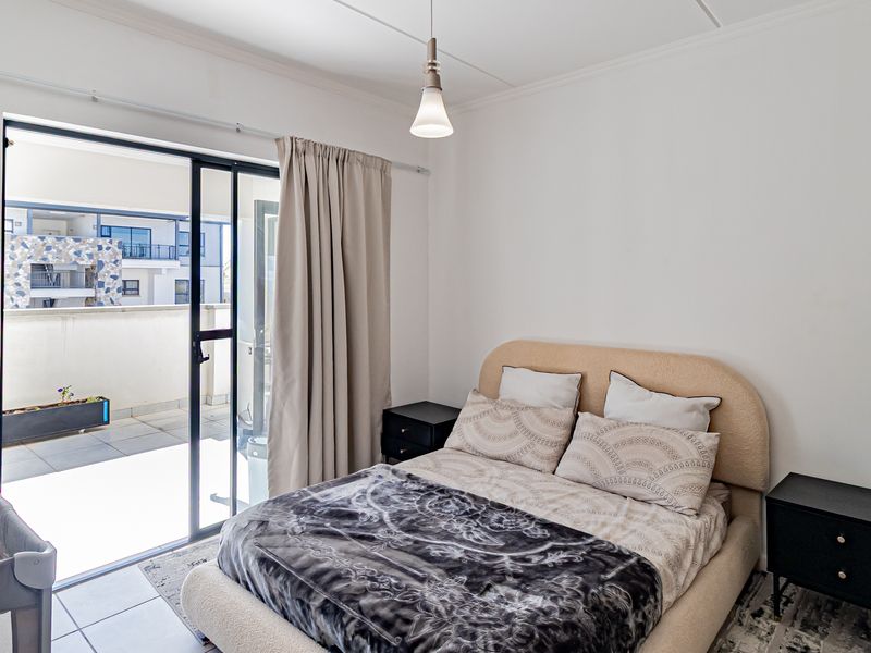 Prime Investment Opportunity – 2 Bedroom Apartment at The Whisken Carlswald A H Midrand - Photo 4