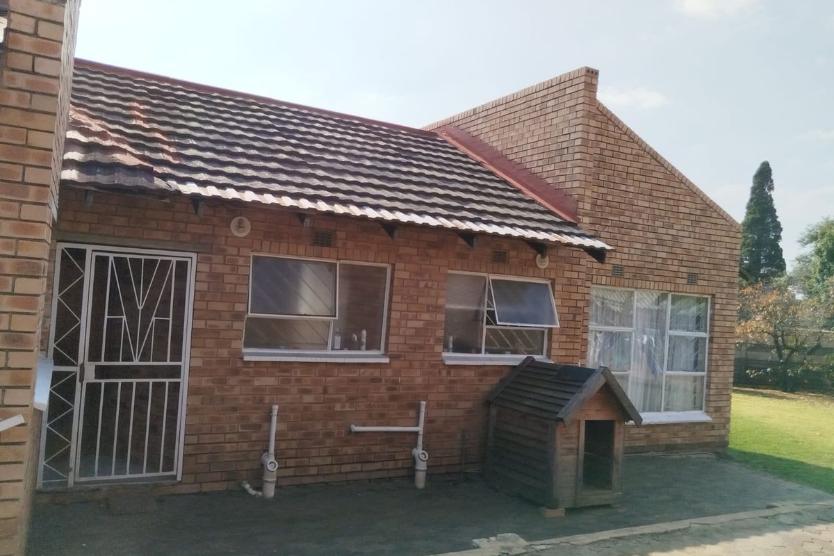 3 Bedroom House to Rent @ Edenvale Illiondale - Photo 3