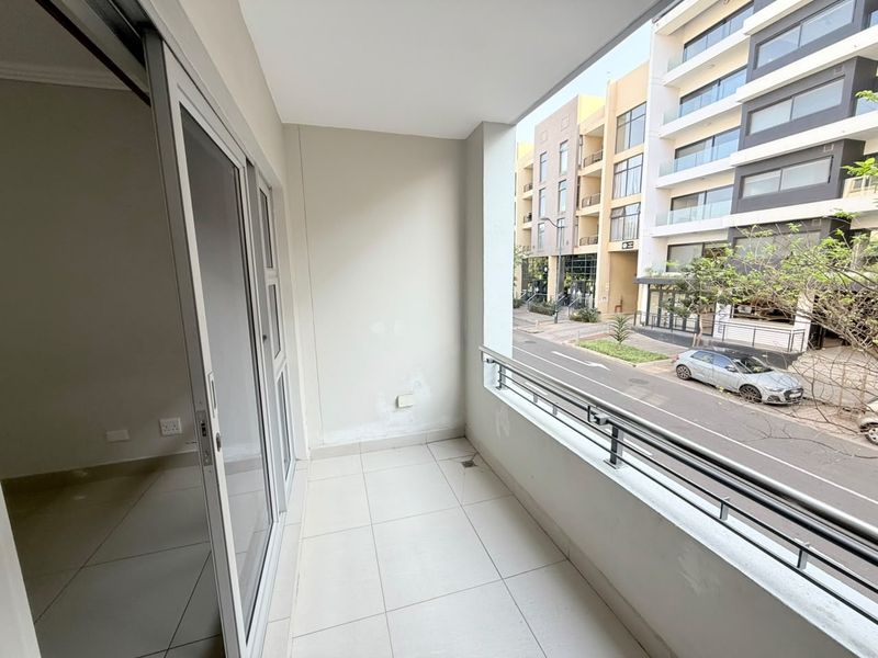 Modern 2-Bedroom Apartment for Sale in Central Park, Umhlanga - Photo 7