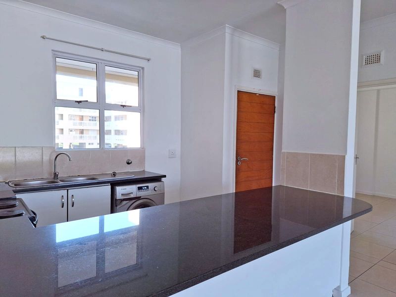 2 Bedroom Apartment for Sale in Westbrook Village - Photo 7