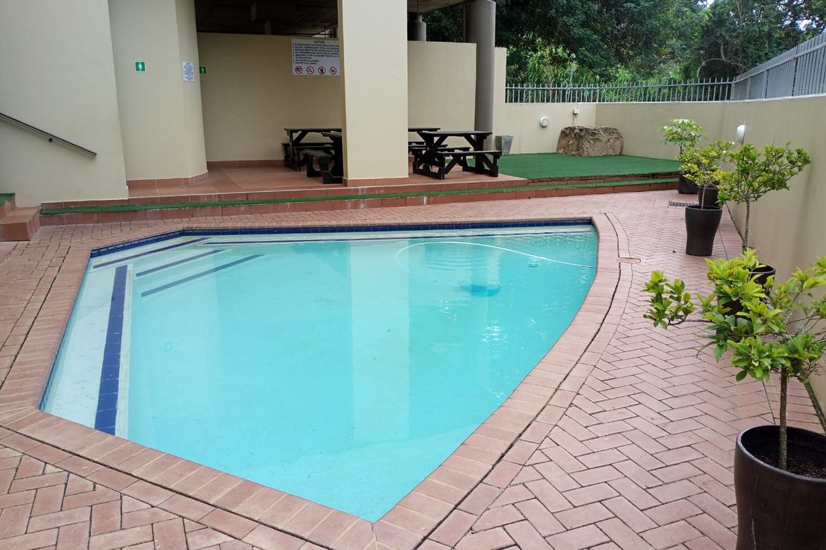 2 Bedroom Apartment for Sale in Westbrook Village - Photo 2