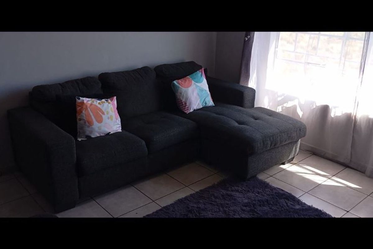 2 Bedroom Apartment for sale - Photo 5