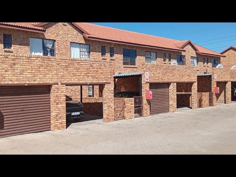 2 Bedroom Apartment for sale - Photo 1