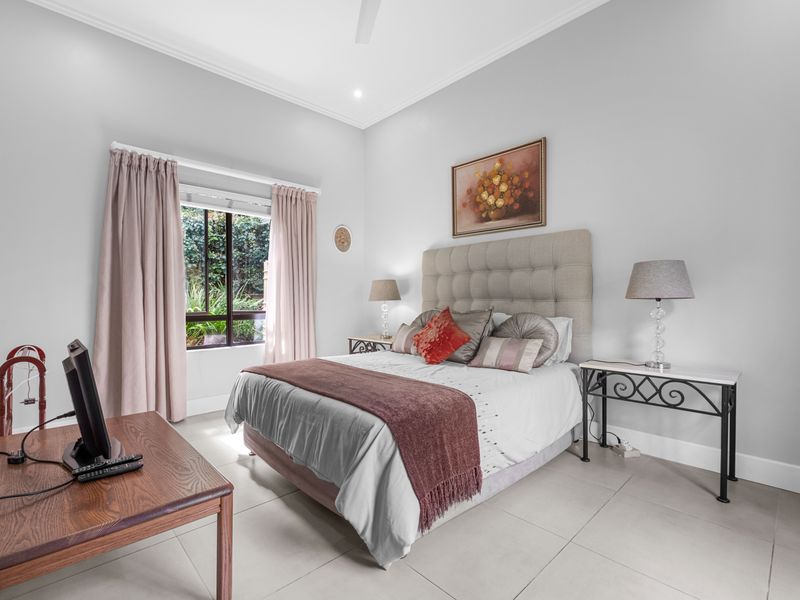 Gorgeous Family Home in Ballito - Photo 10