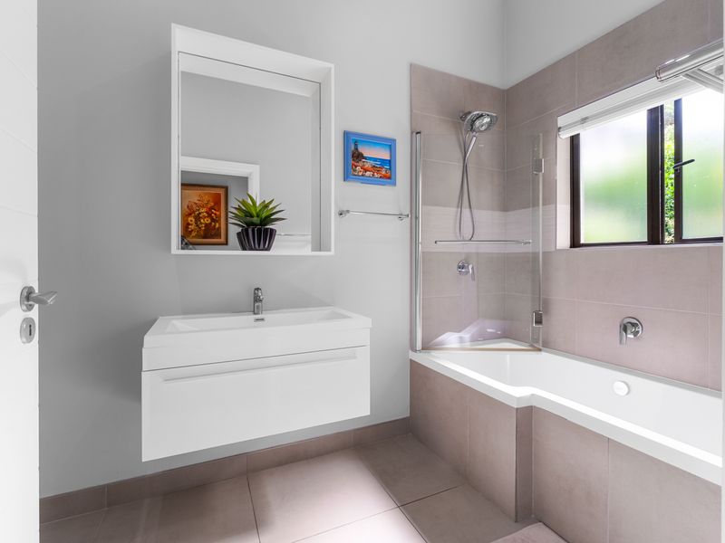 Gorgeous Family Home in Ballito - Photo 9