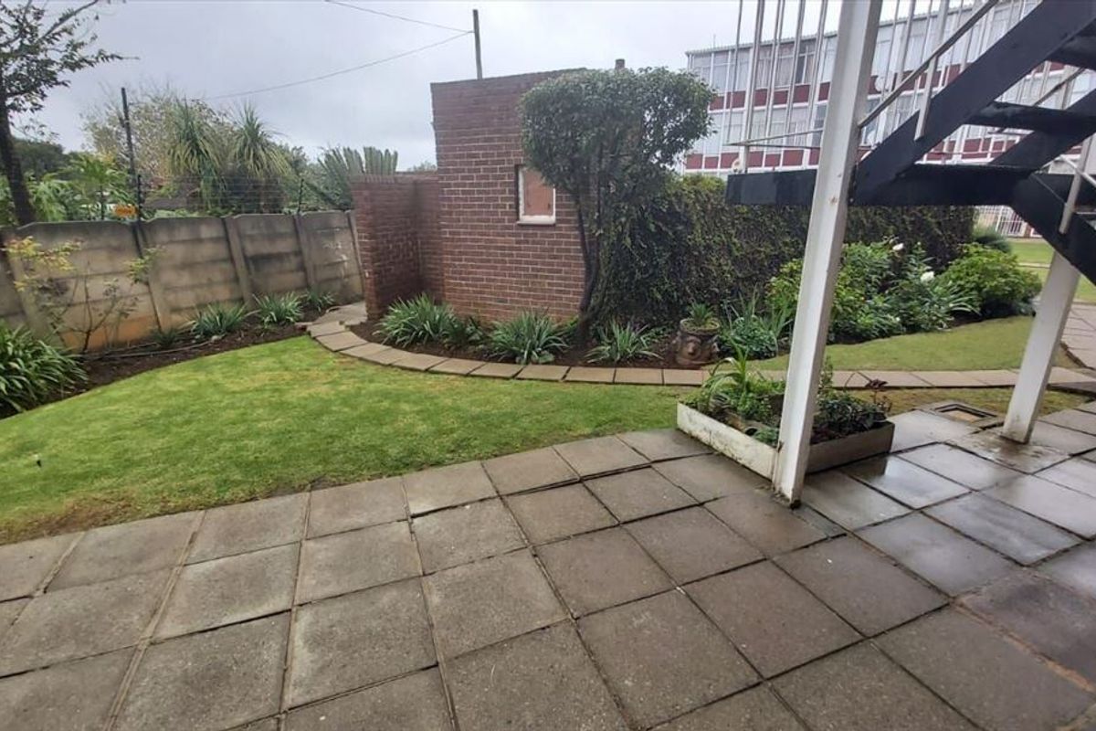 Spacious 1 Bedroom Apartment in Edleen - Photo 3