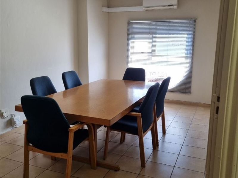 Commercial property for sale in a main rd in Glen Marais - Photo 1