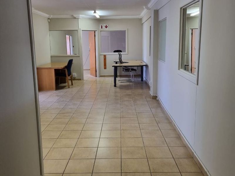 Commercial property for sale in a main rd in Glen Marais - Photo 6