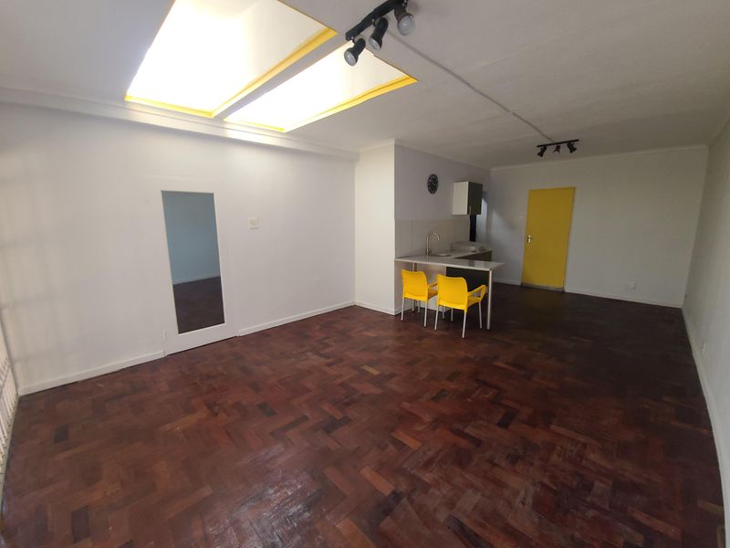 Renovated Garden Cottage To Let - Photo 6