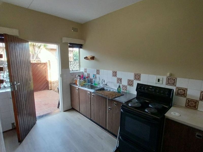 2 Bedroom duplex townhouse for sale in Birchleigh - Photo 8
