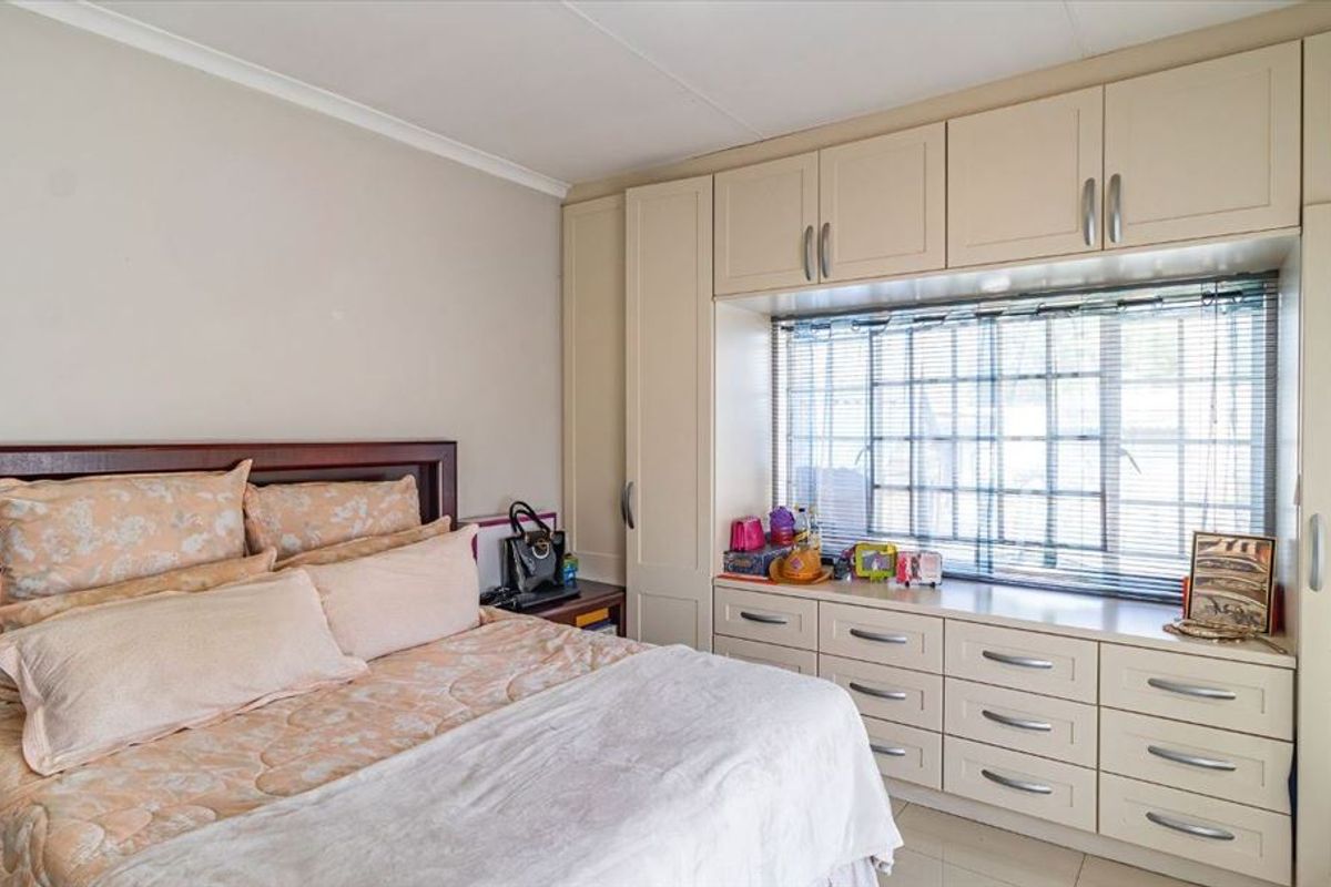 3 Bedroom house for sale close to schools - Photo 4