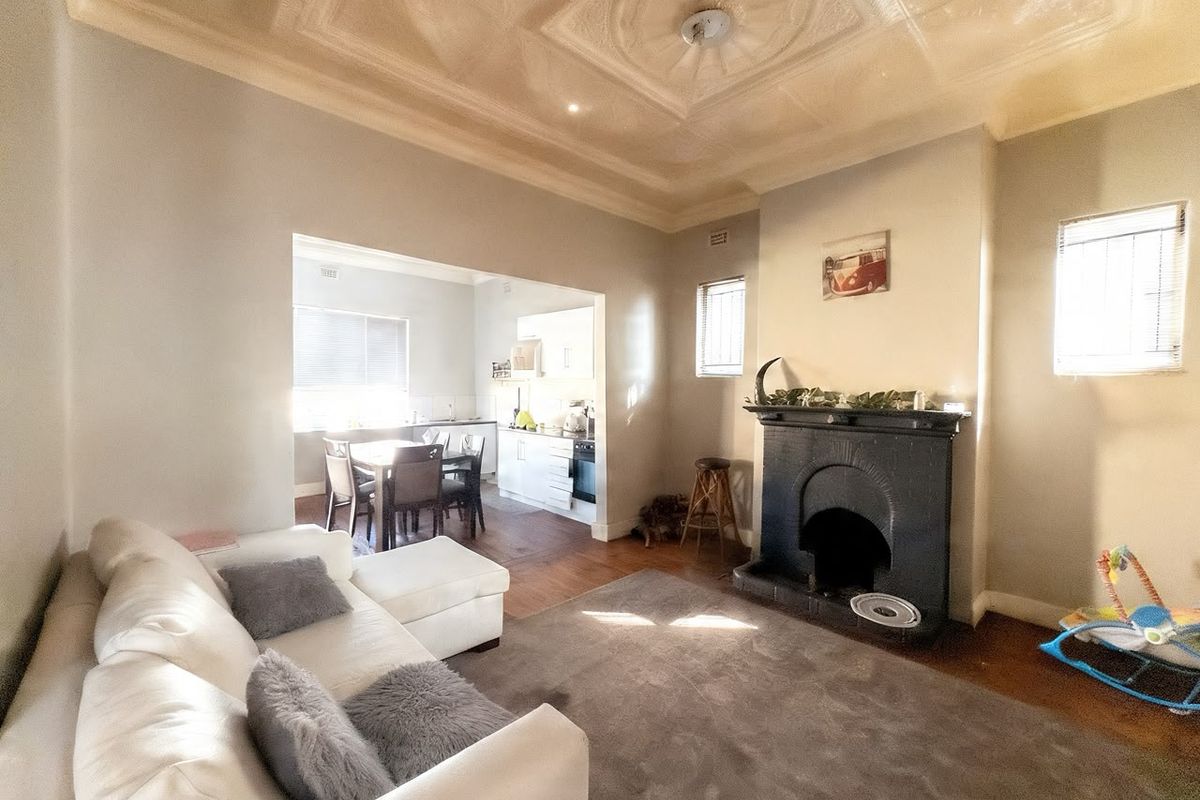 Charming Family Home in Brakpan - Photo 4