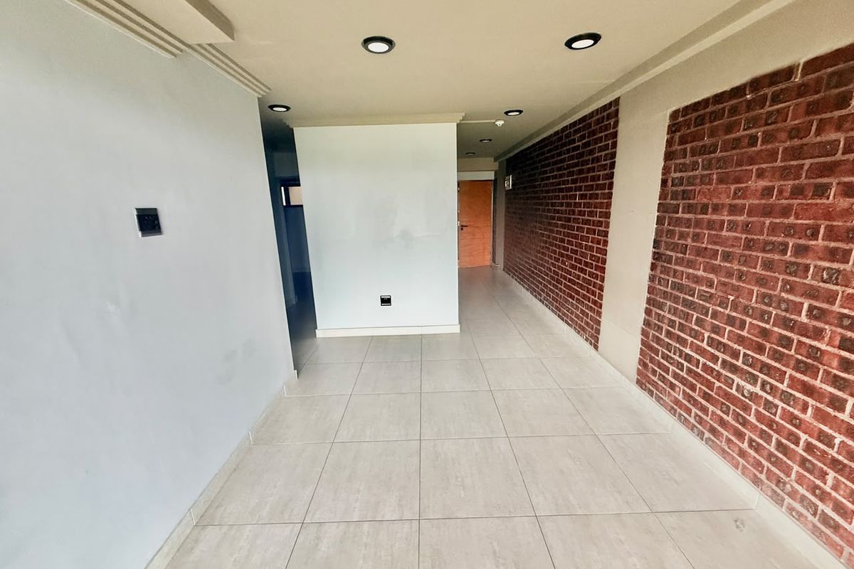 Modern 2 Bedroom, 2 Bathroom Apartment for Sale at The Onyx - Photo 3