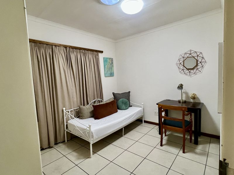 FURNISHED 3 BEDROOM HOUSE TO LET - Photo 9