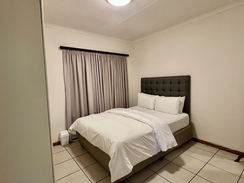 FURNISHED 3 BEDROOM HOUSE TO LET - Photo 8