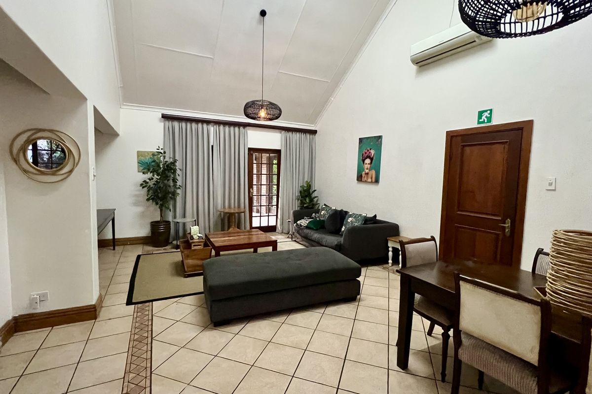FURNISHED 3 BEDROOM HOUSE TO LET - Photo 2