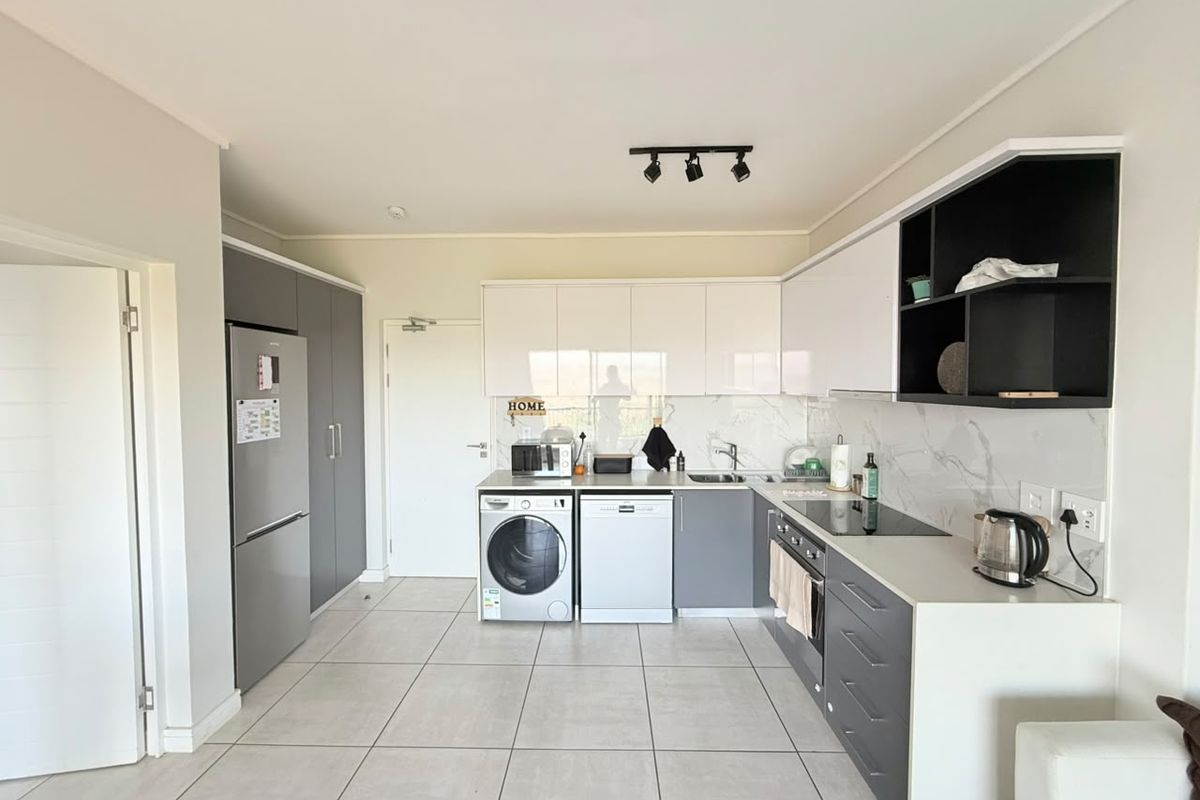 1 Bedroom Apartment to Rent in Izinga Eco Estate, Umhlanga - Photo 2