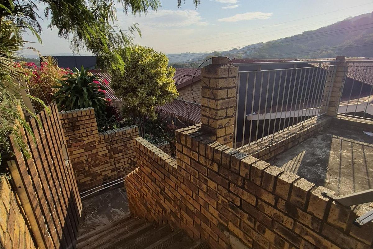 House For Sale In Durban - Photo 2