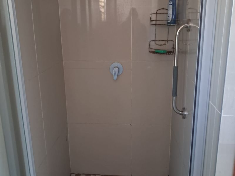 1 Bed Cottage - Photo 8
