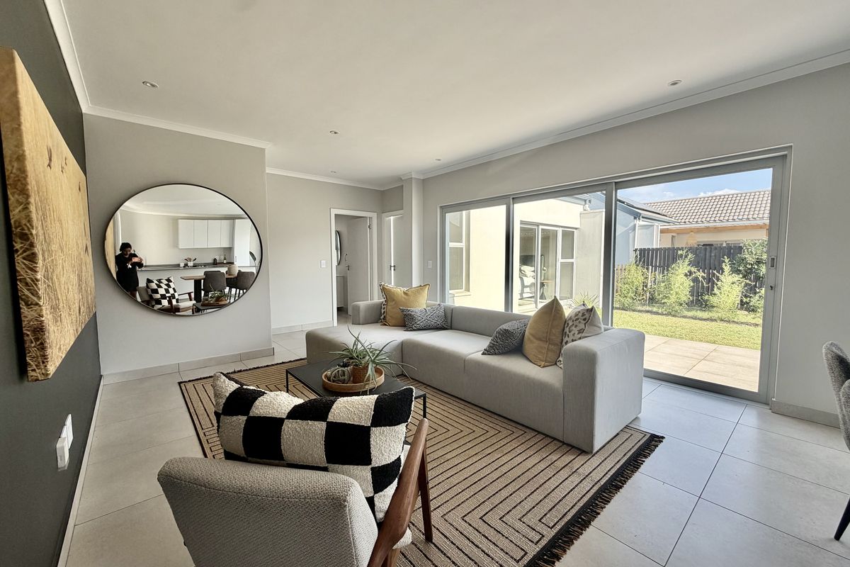 House For Sale In Ballito - Photo 2